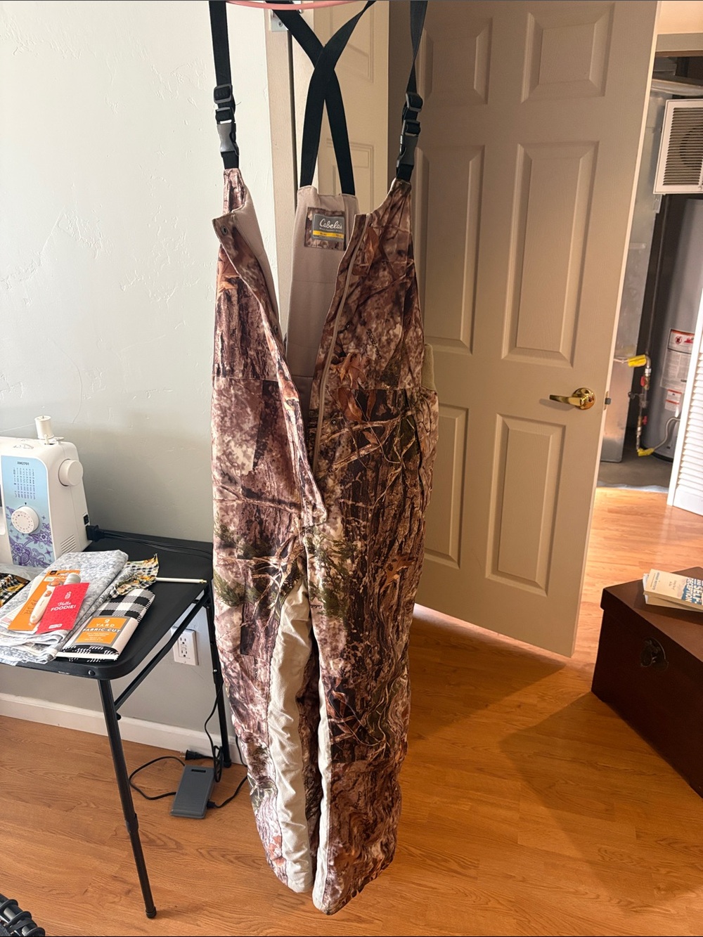 Cabela's Realtree Camo Brown Tan Bib Overalls with Black Suspenders
